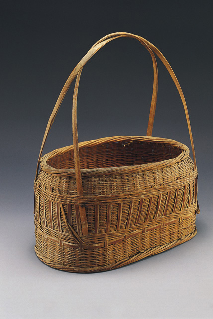 竹編鐮刀籃