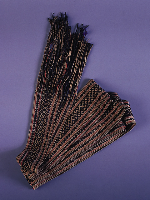 麻織黑紋花帶