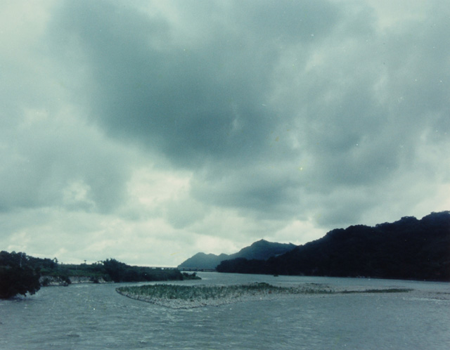 颱風前的石岡水壩