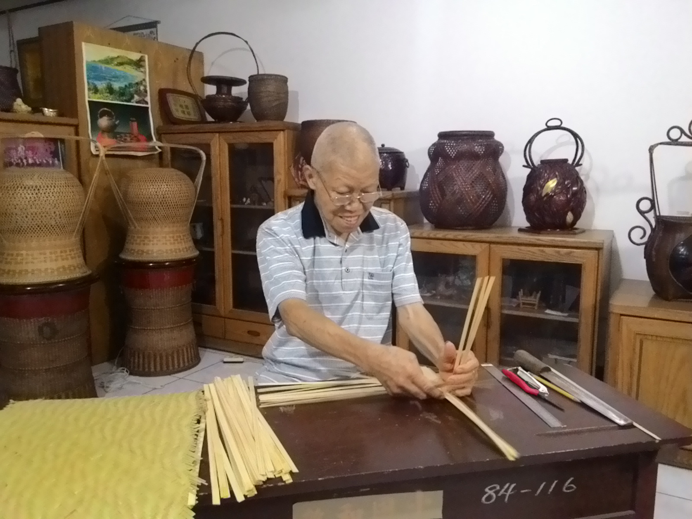 人間國寶 技藝薪傳-李榮烈竹藝師生聯展~李榮烈竹藝師生學習實況